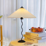 Linea Curva Table Lamp