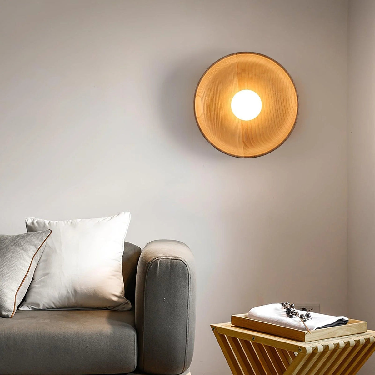 Vector Wall Fixture