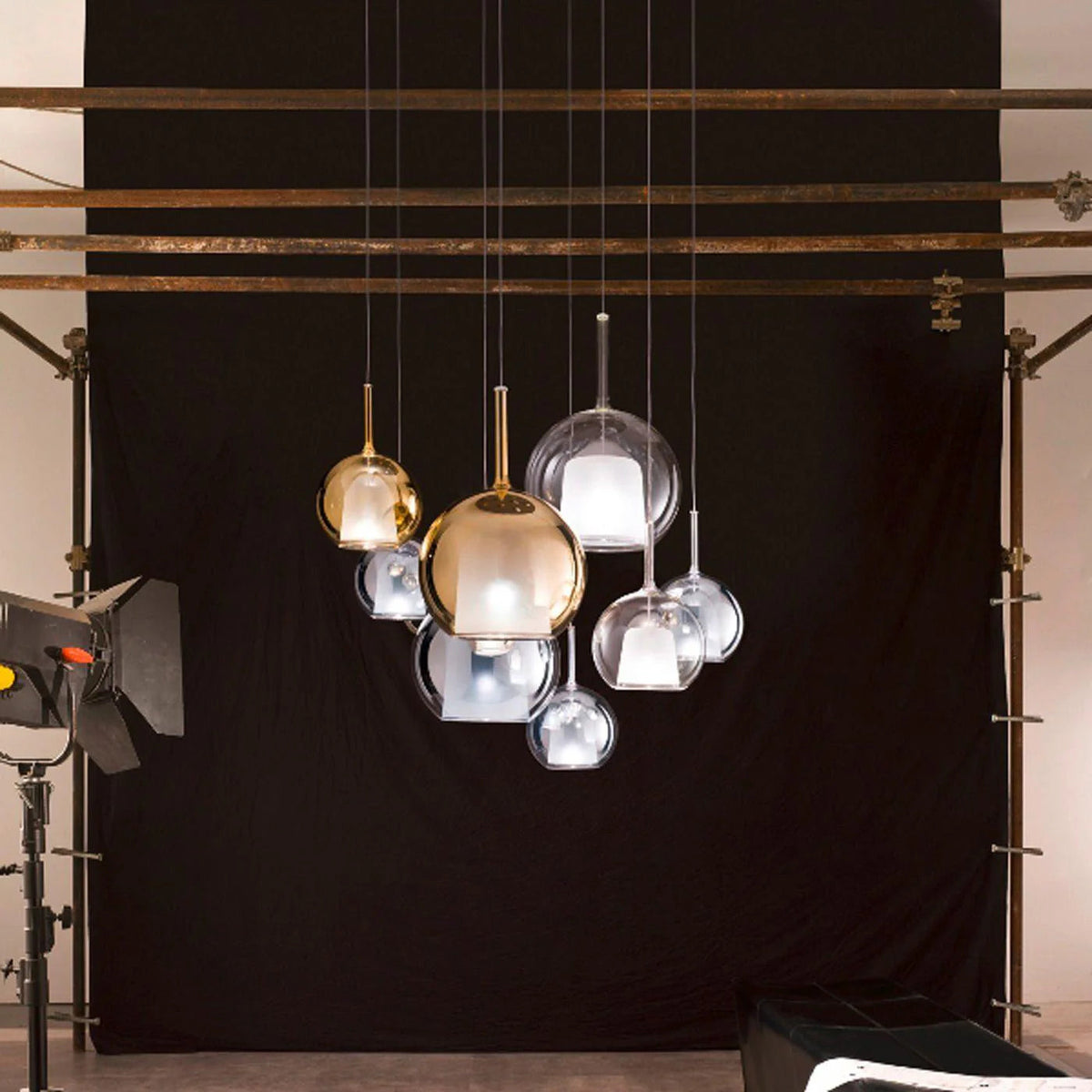 Glow Sphere Pendant Light