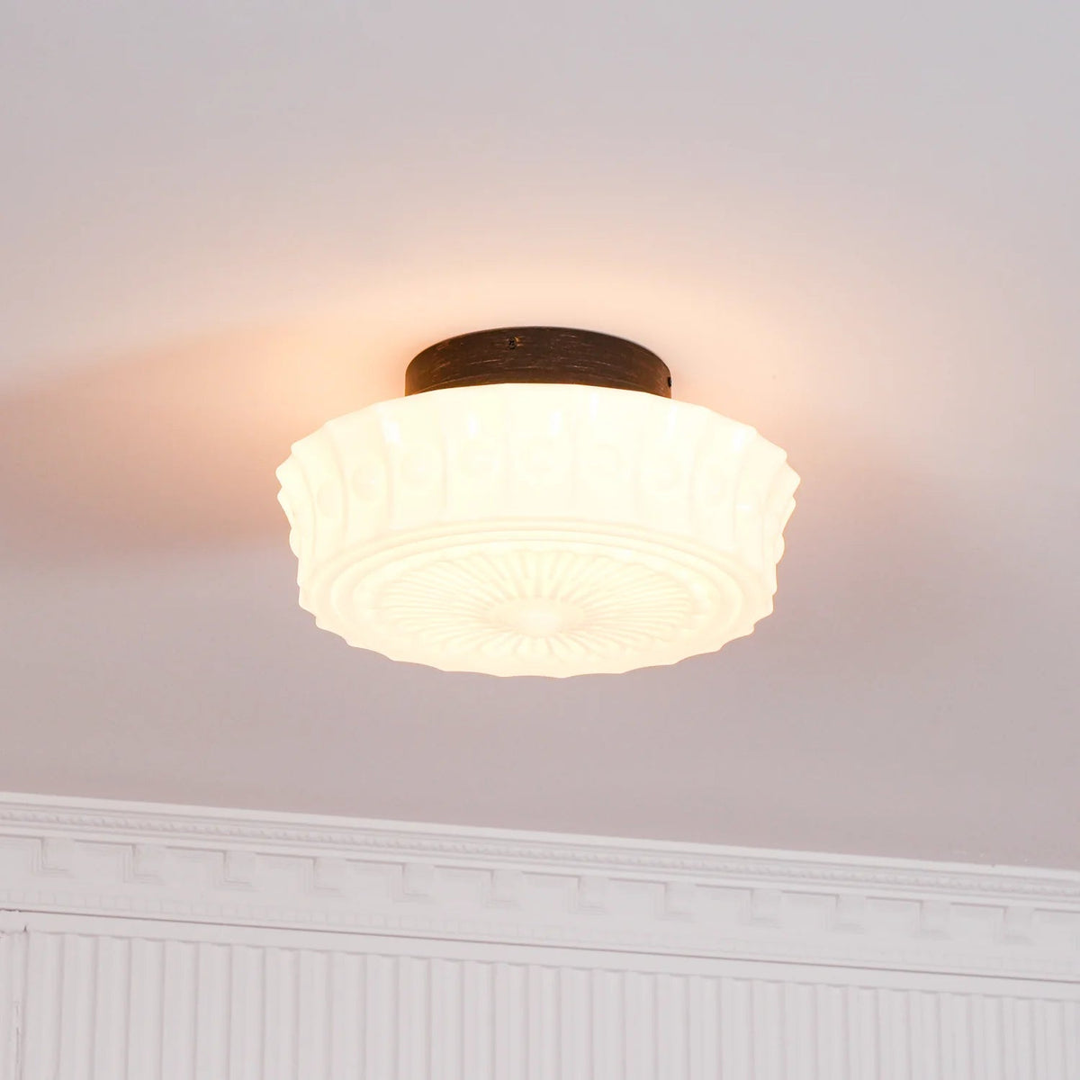 Vintage Manor Ceiling Lamp