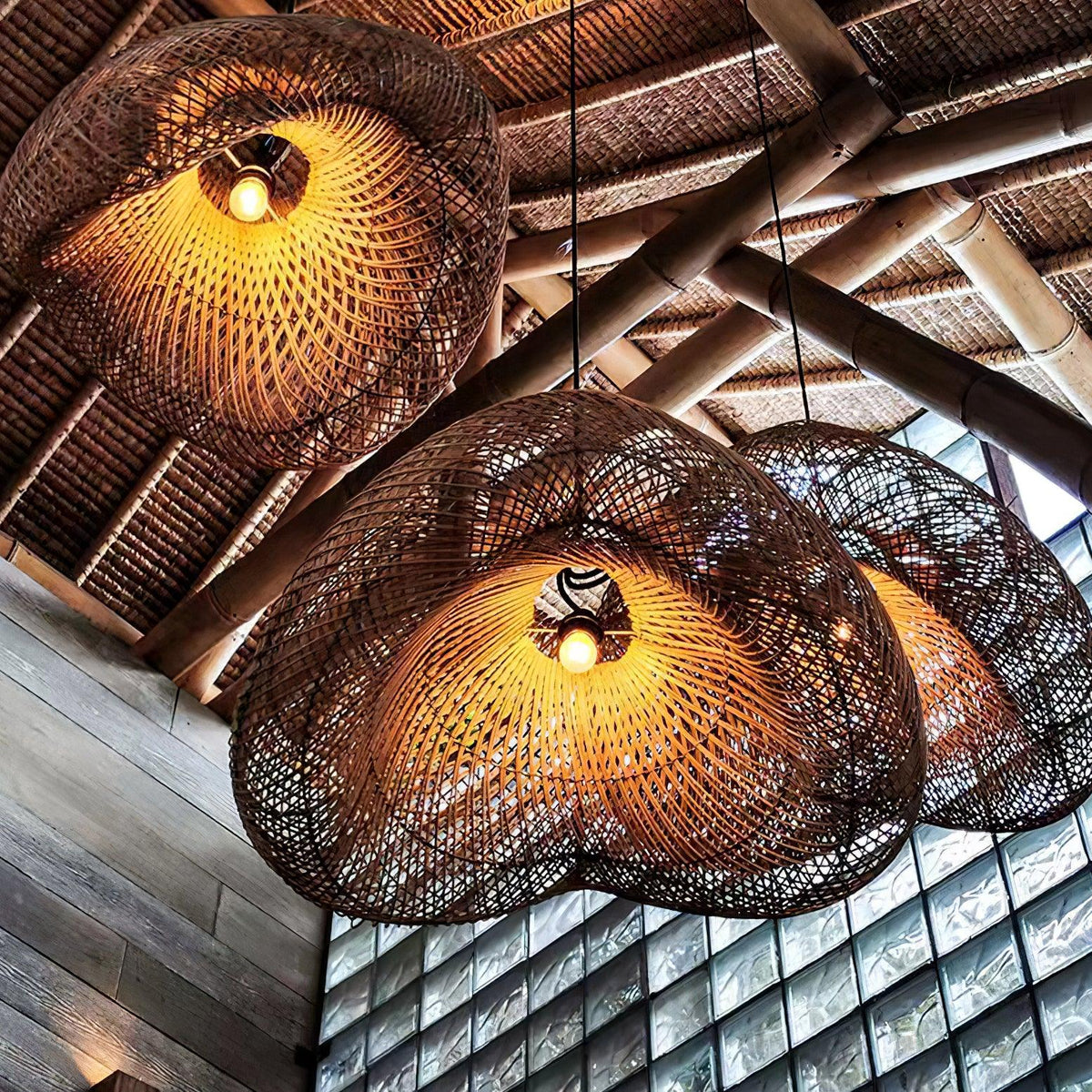 Curva Rattan Pendant Light