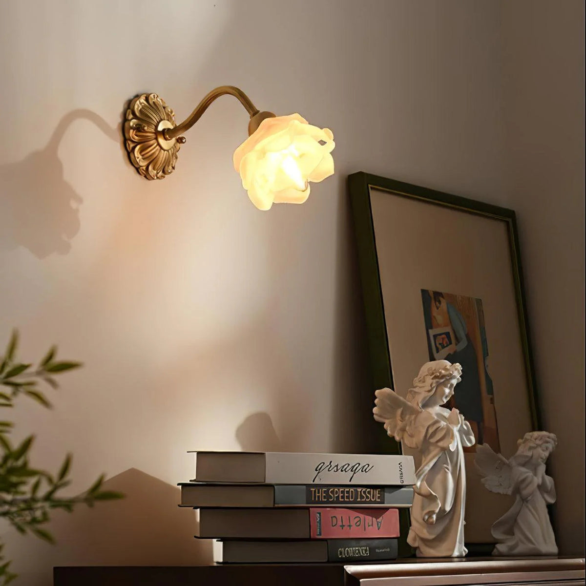 Rosette Brass Wall Lamp
