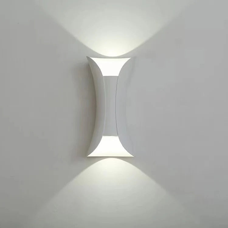 Vista Beam Outdoor Wall Light