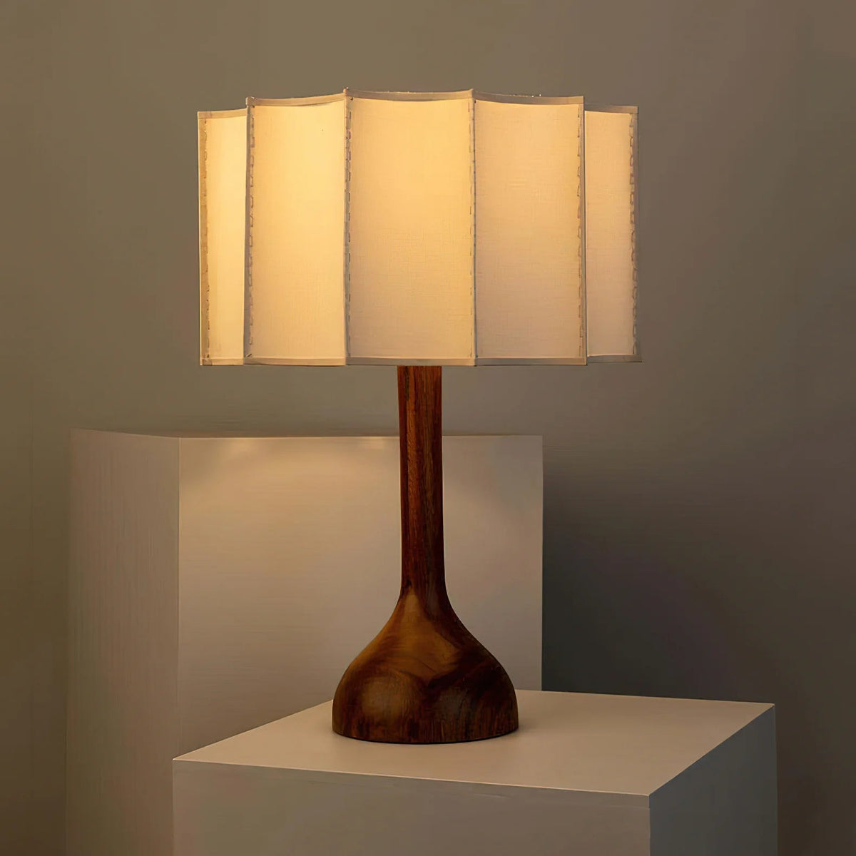 Hakka Accent Table Lamp