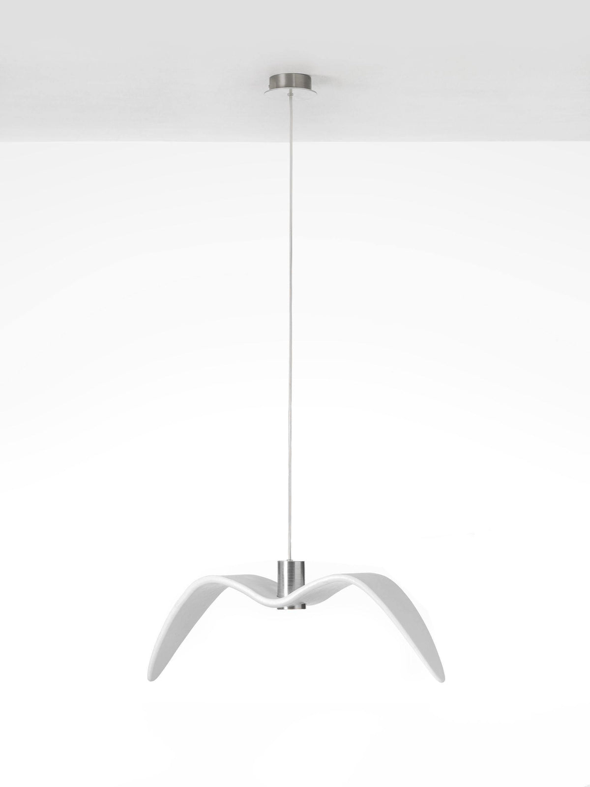 Aviara LED Pendant Light – Modern Aluminum Bird-Inspired Ceiling Lamp