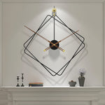 Quadratische Wanduhr