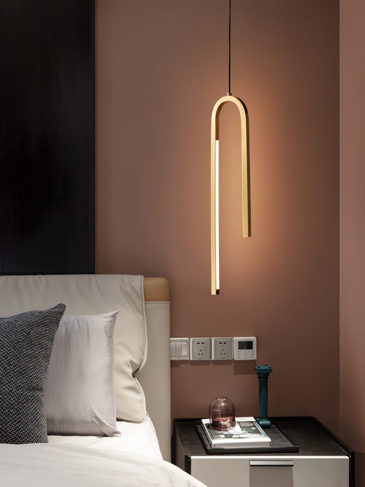 Mira U Pendant Light