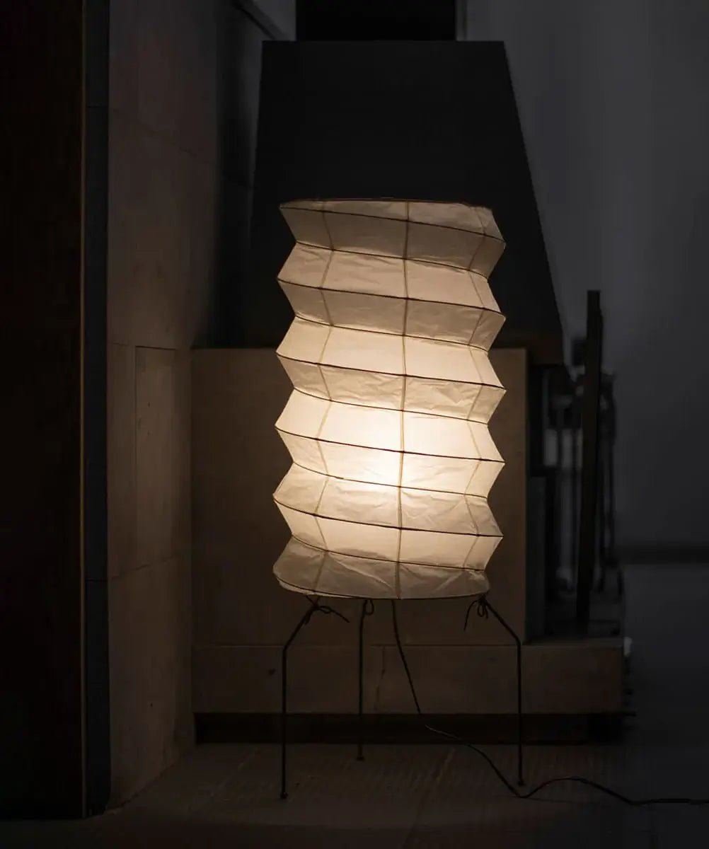 Kaze Origami Floor Lamp – Handcrafted Washi Paper & Iron Sculptural Light