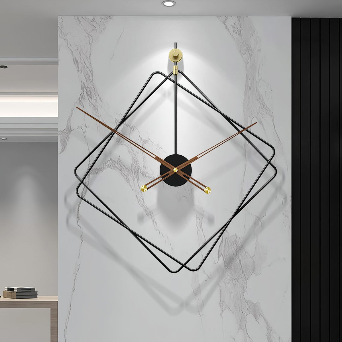 Quadratische Wanduhr