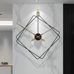 Quadratische Wanduhr