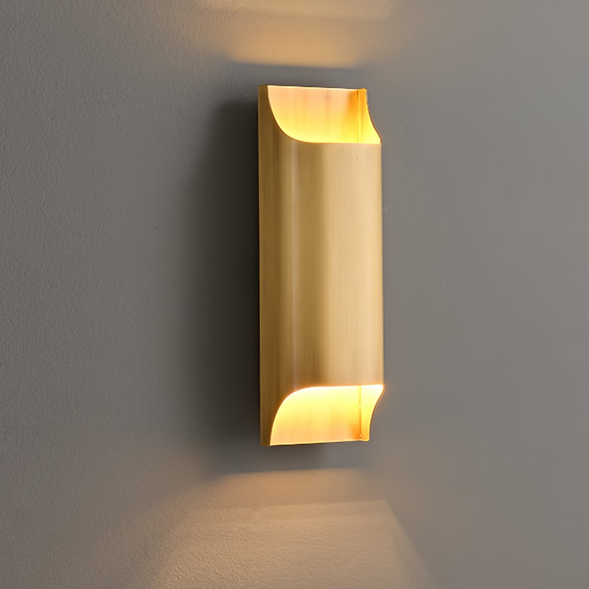Leclerc Brass Wall Sconce – Handcrafted Solid Brass Lighting for Modern Interiors