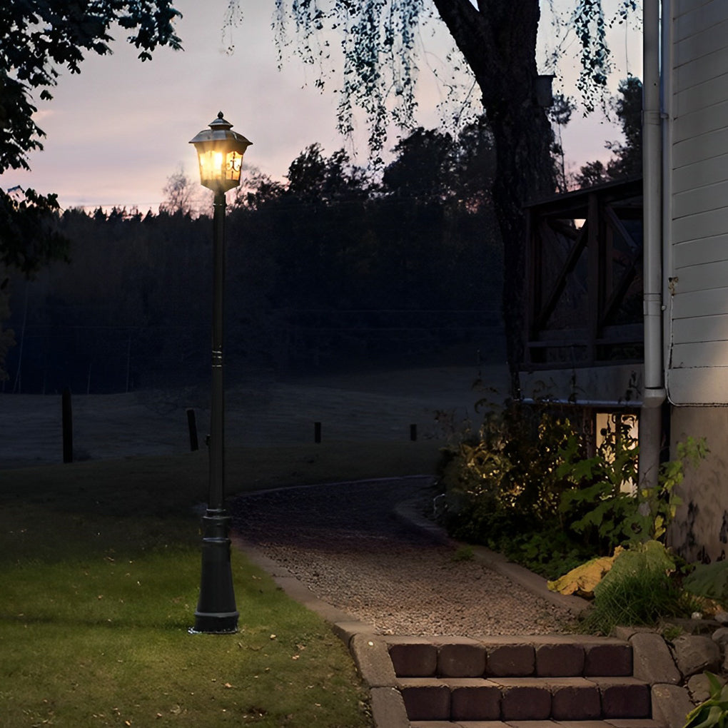 Retro Garden Street Light Ha077630