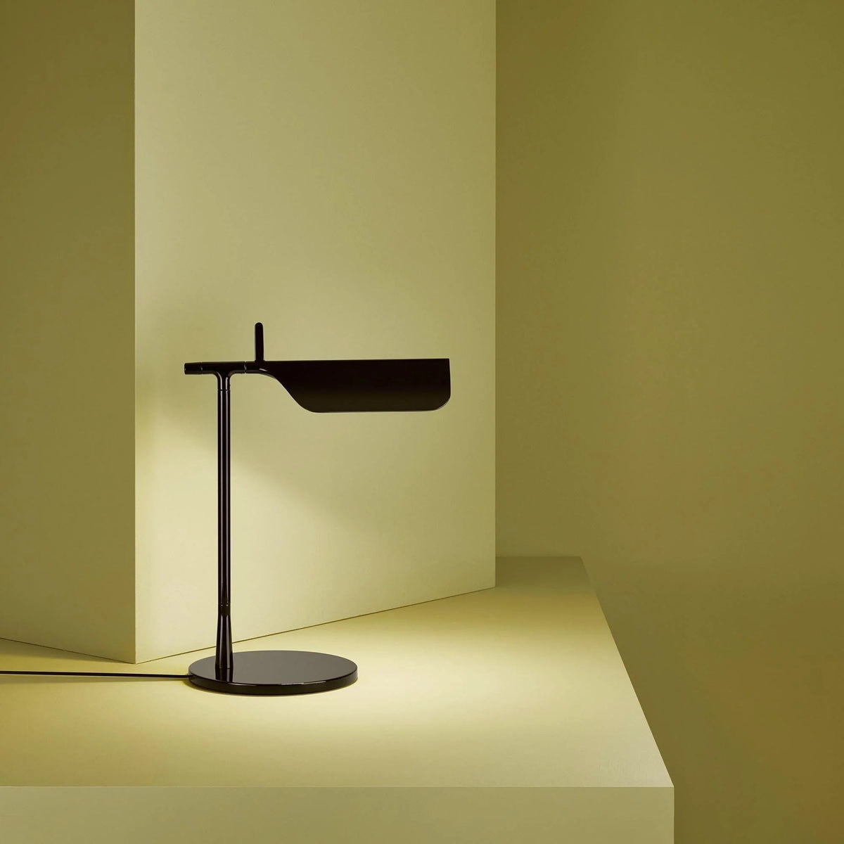 Arcease Adjustable Lamp