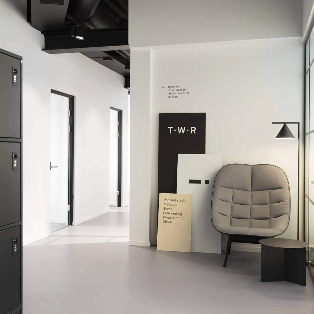 Admiral Glow Floor Lamp
