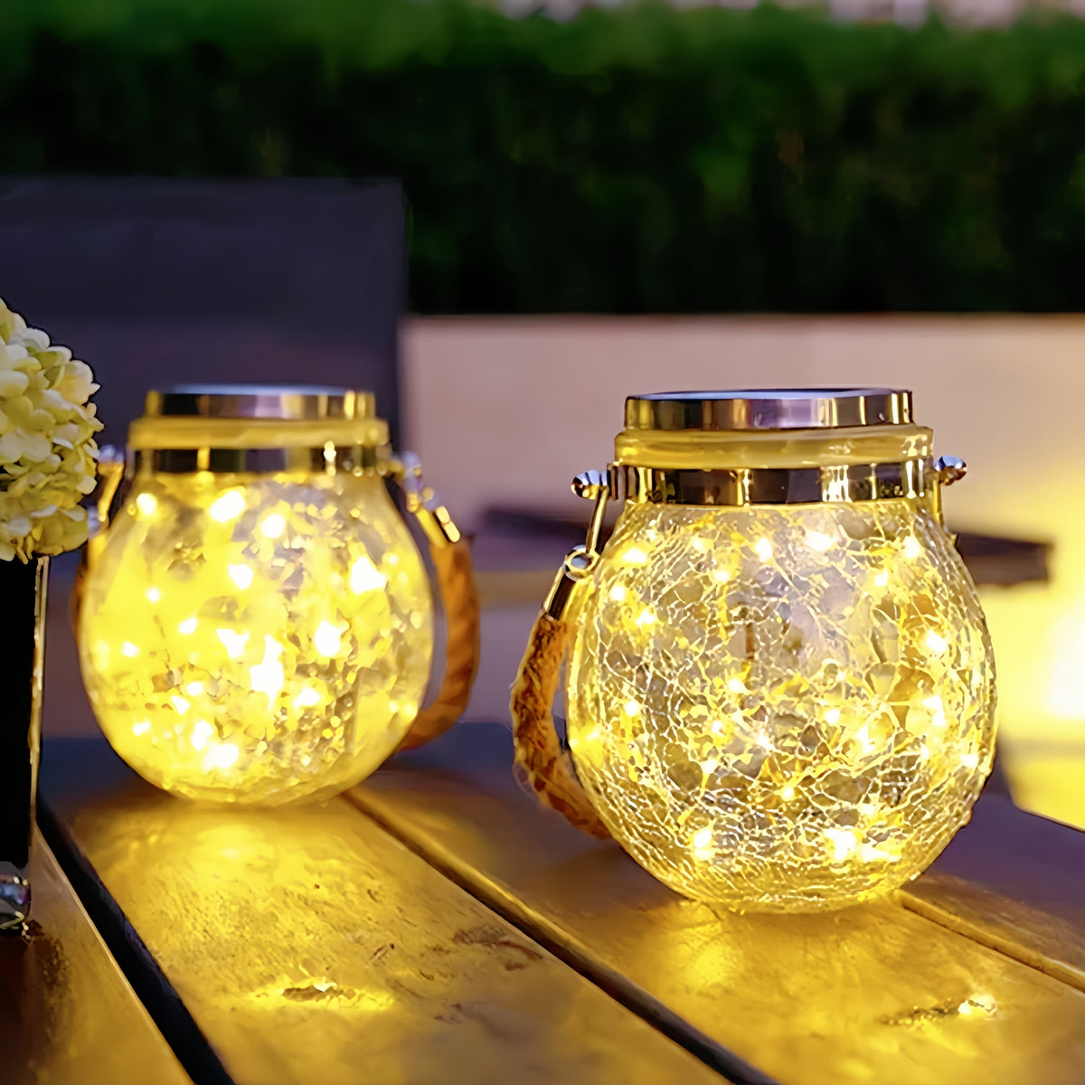 Solar Powered Outdoor Courtyard Crack Lamp