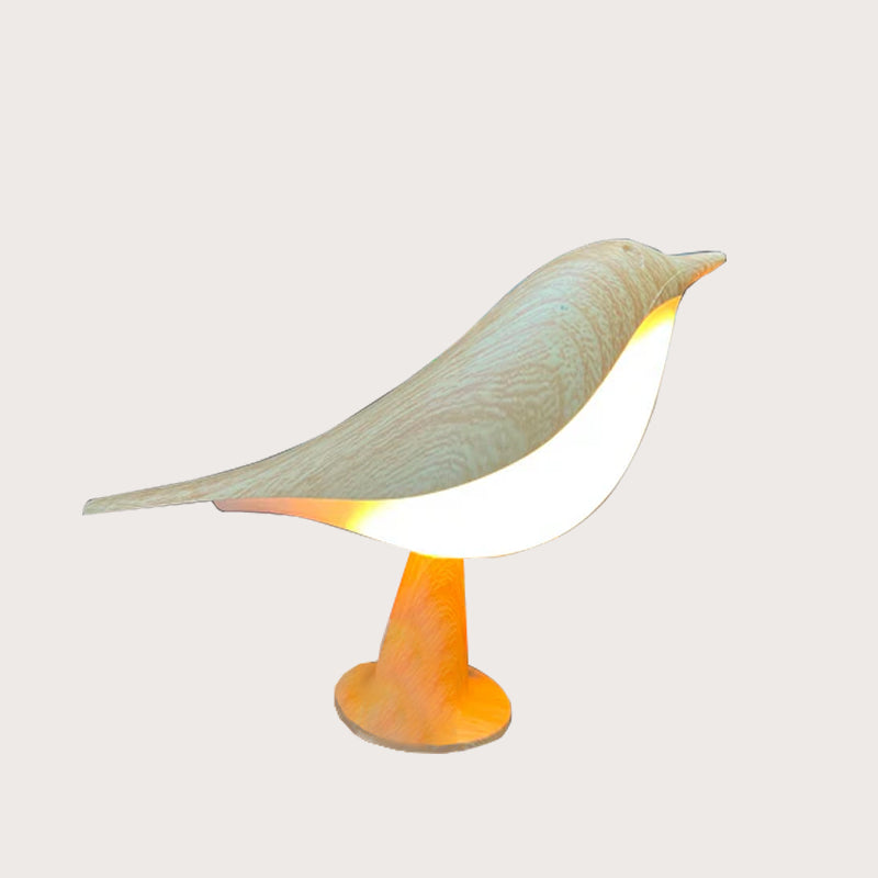 Chic Wooden Bird Table Lamp