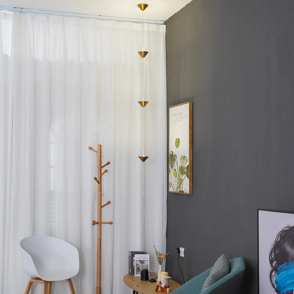 Lunara Floor Lamp