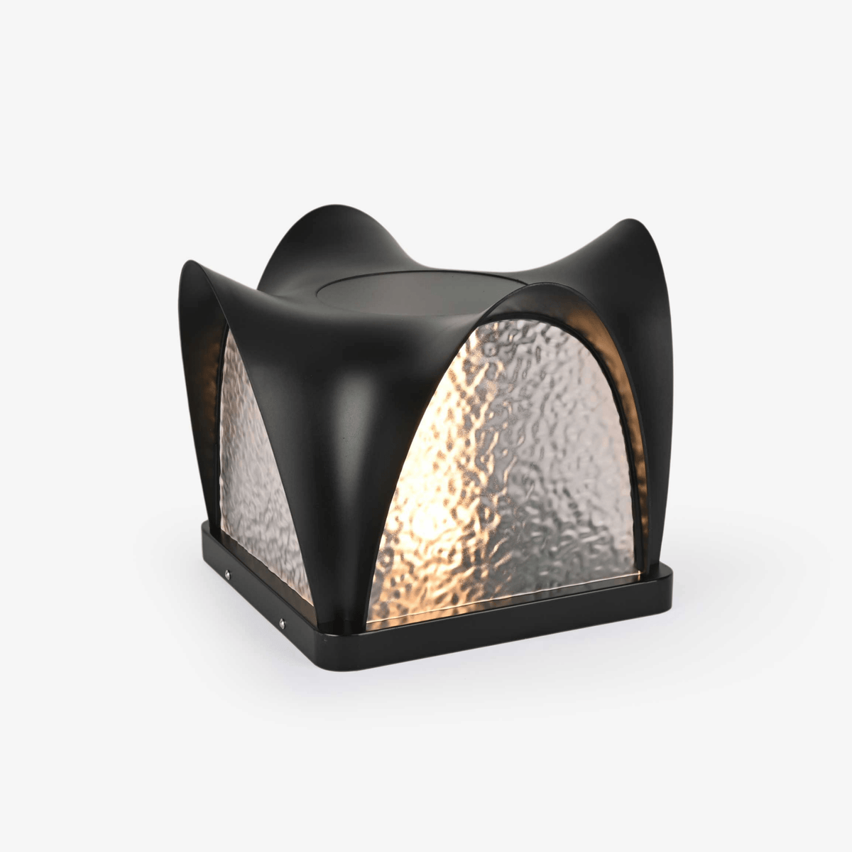 Sculptform Outdoor Table Lamp – Architectural LED Garden Light