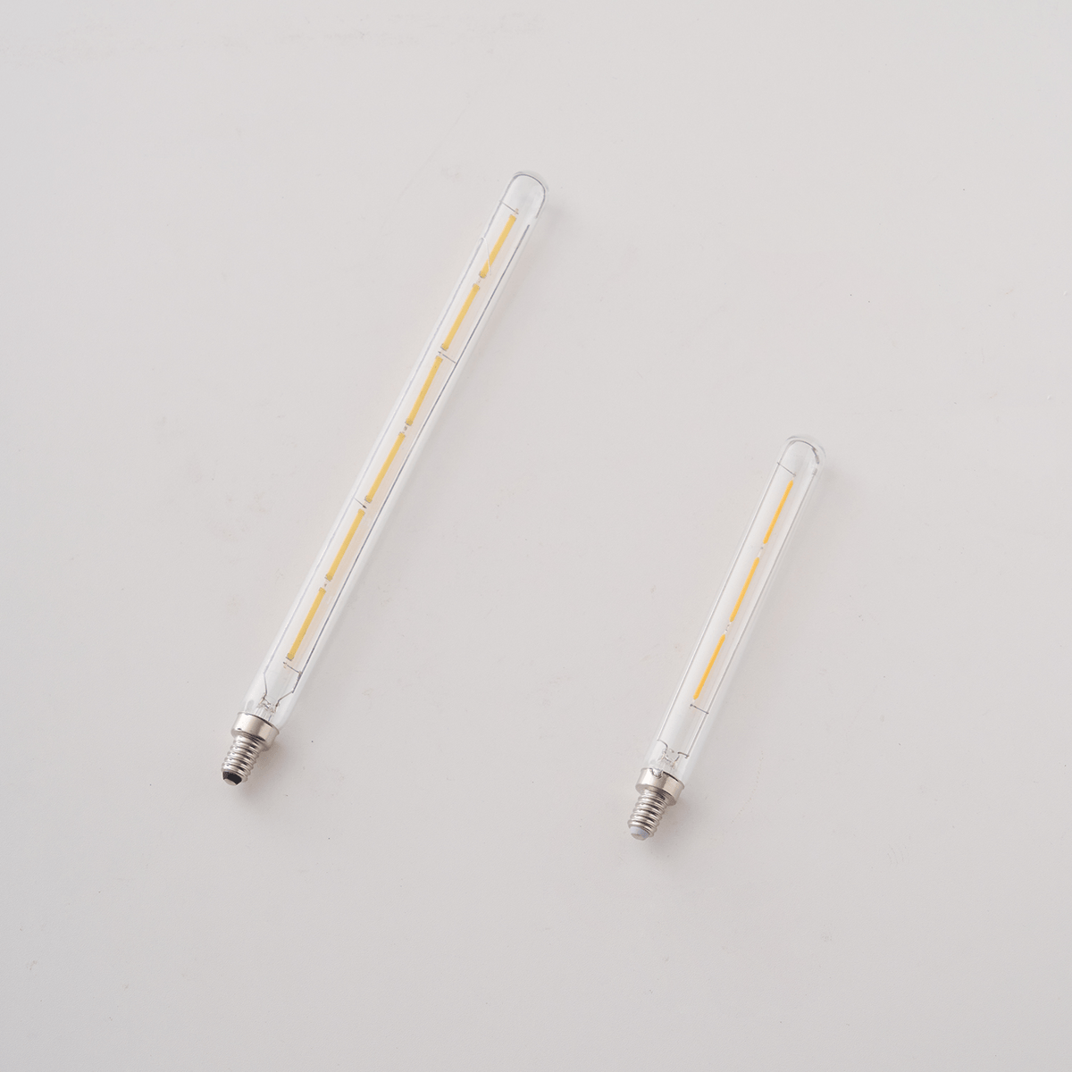 Tubular LED Filament Bulb in Clear Glass, E14/E27 Base