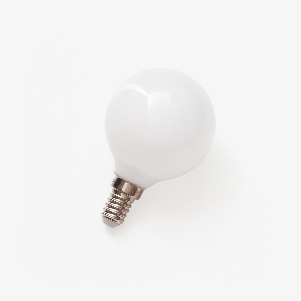 Lumière LED Bulb in Opal Glass for E14/E12 Fixtures