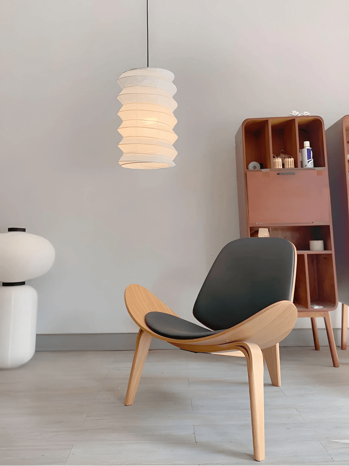 Washi Paper 31N Pendant Light – Minimalist Japanese Paper Lantern for Modern Interiors
