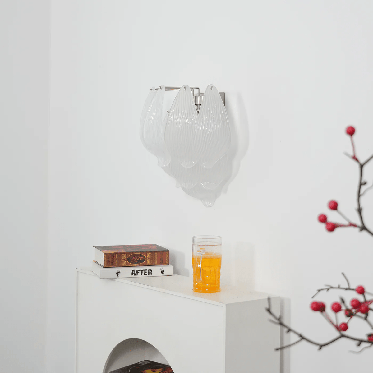 Tuliva Art Glass Wall Sconce for Modern Interiors