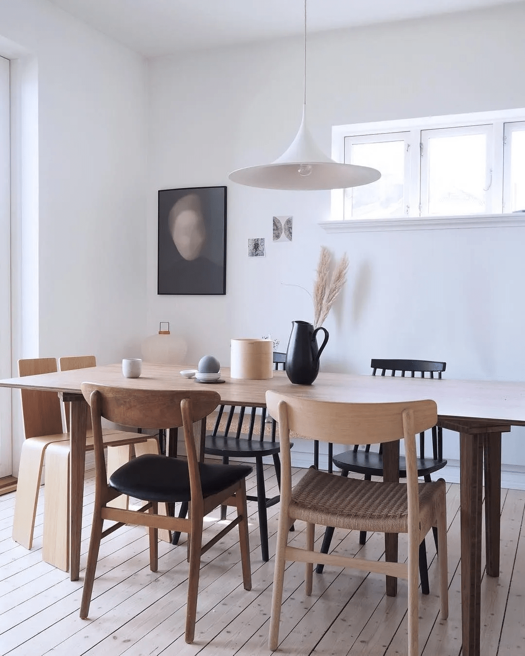Semi Arch Pendant Light – Designer Aluminum Swag Lamp for Dining & Living Spaces