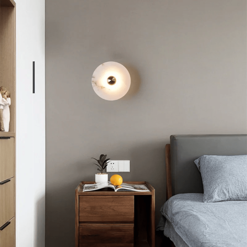 Nayra Alabaster Wall Sconce – Sculpted LED Wall Light in Natural Stone