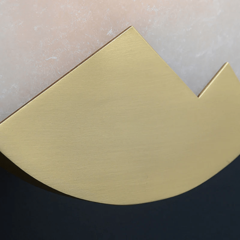 Lasterba Alabaster Wall Sconce in Brass – Modern Illumination for Refined Interiors