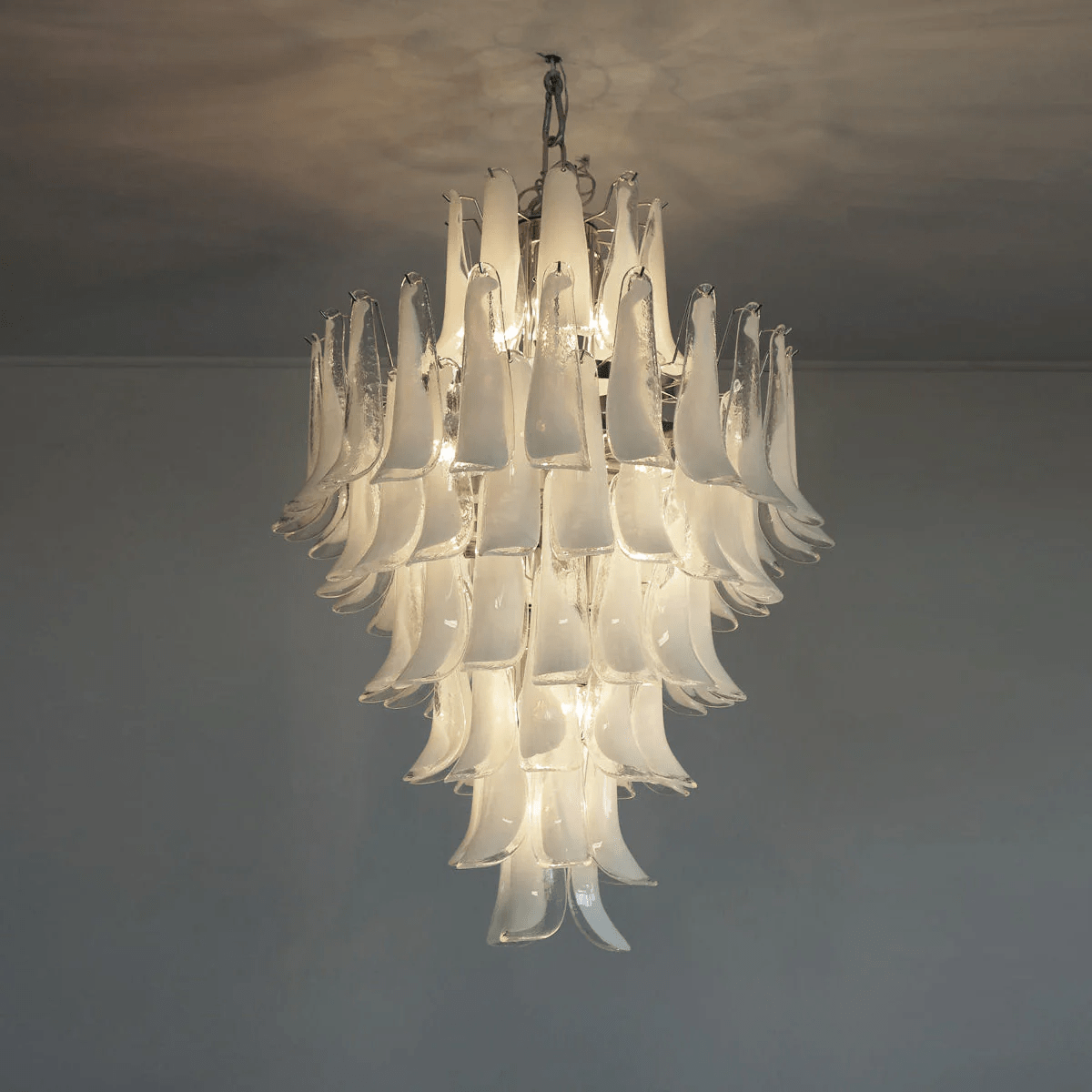 Dravina Glass Petals Pendant Chandelier – Handcrafted Murano-Style Lighting