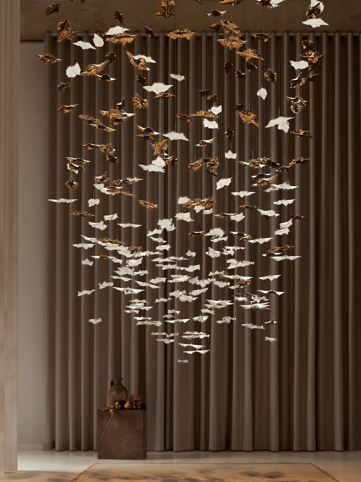 Sculptural Glass Leaf Chandelier — Twisted Modern Pendant for Grand Interiors