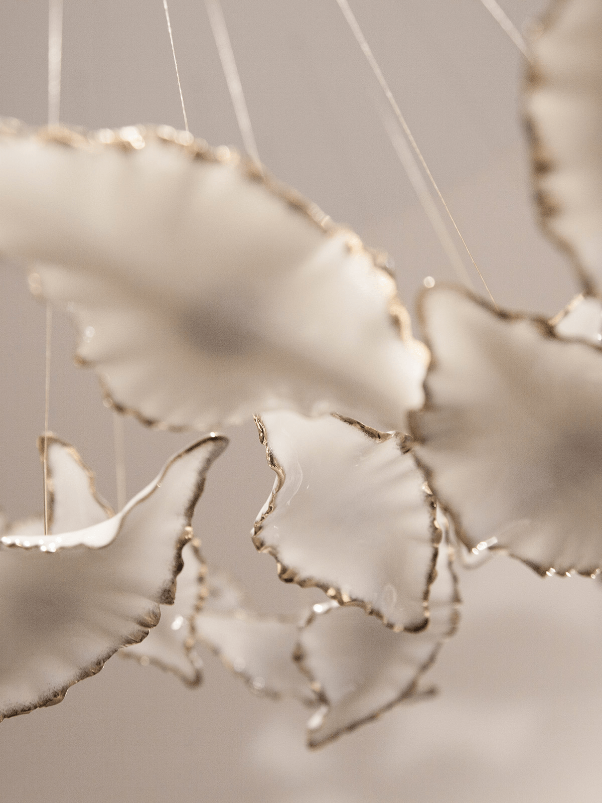 Sculptural Glass Leaf Chandelier — Twisted Modern Pendant for Grand Interiors