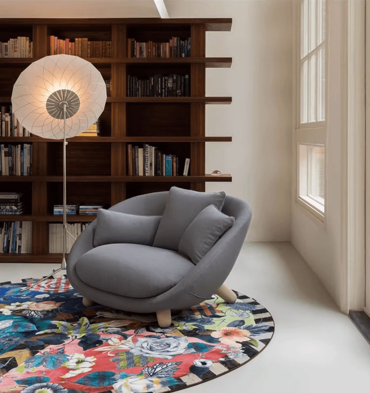 Radiant Bloom LED Floor Lamp – Modern Floral Design for Living Room & Bedroom