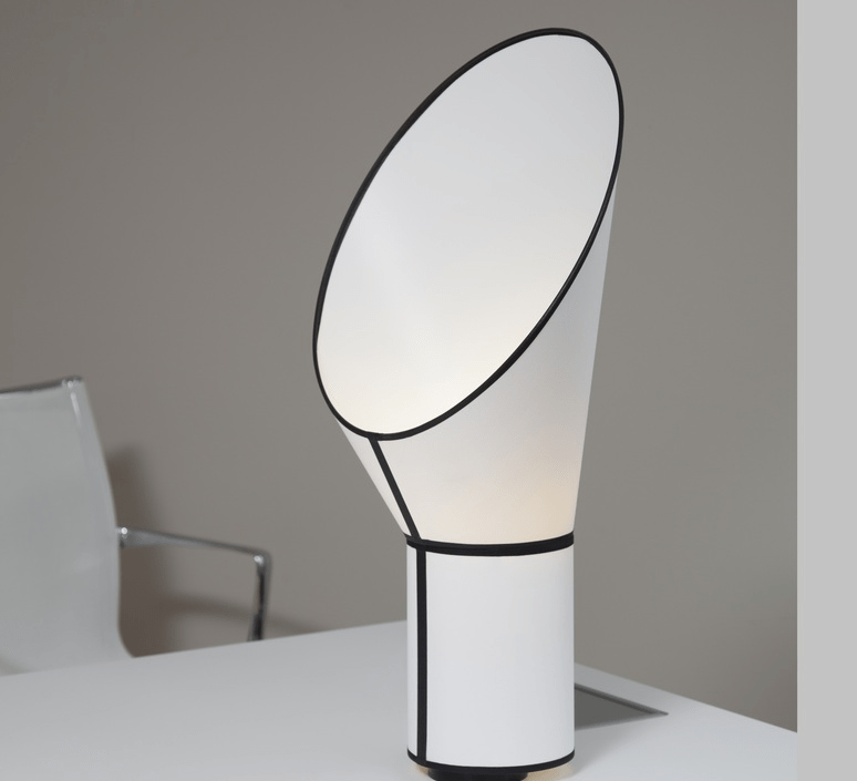 Artful Outline Table Lamp – Modern Geometric Illumination for Bedside and Living Spaces