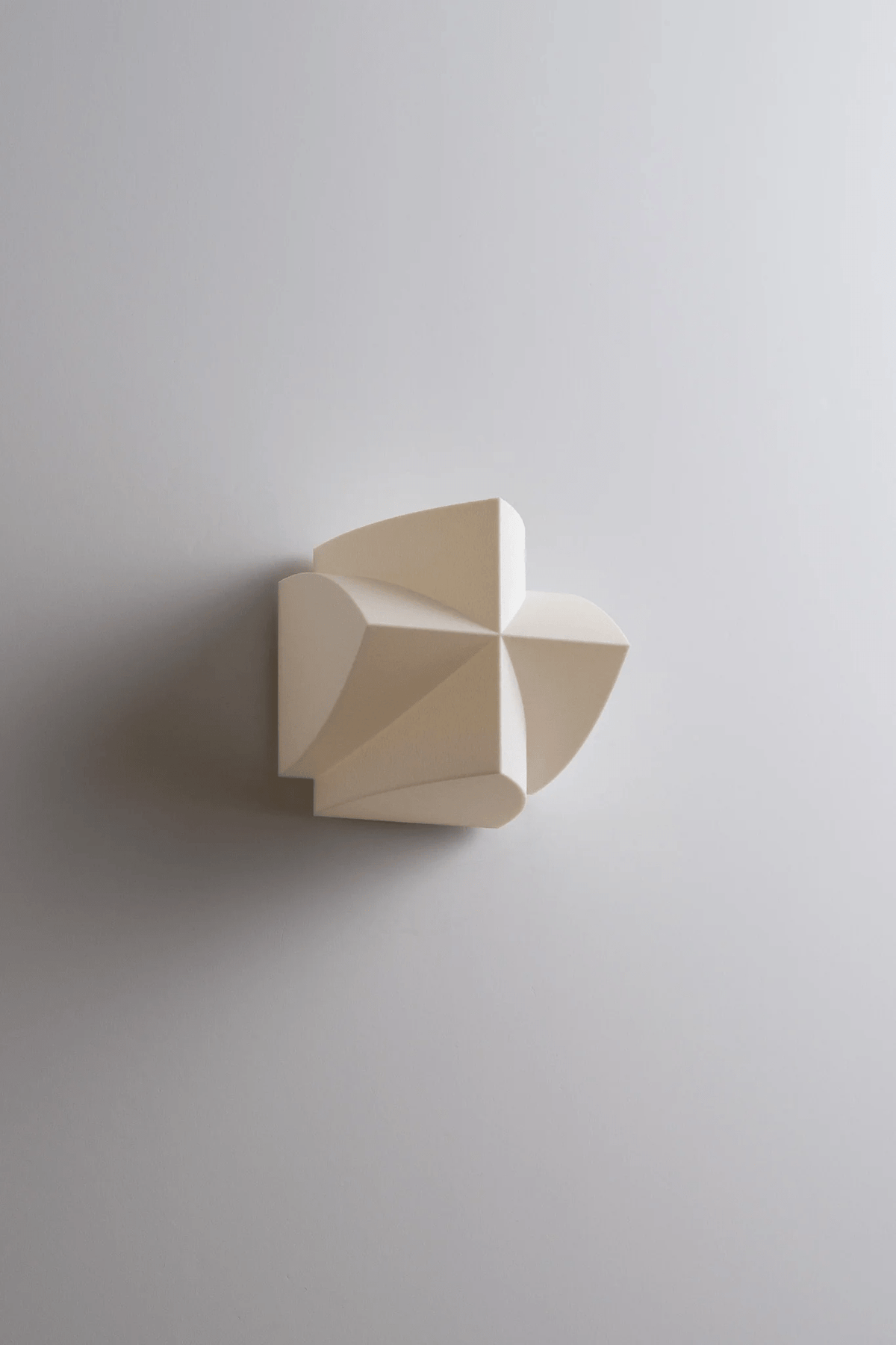 Naala Wall Sconce – Modern Metal LED Wall Light for Bedroom & Living Room