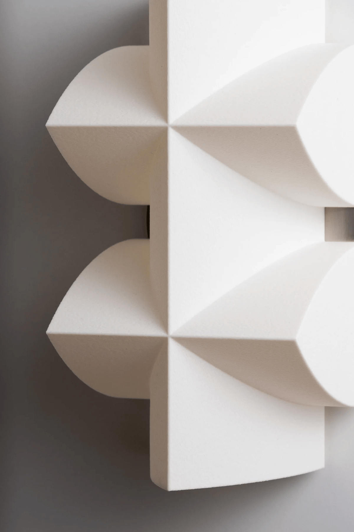Naala Wall Sconce – Modern Metal LED Wall Light for Bedroom & Living Room