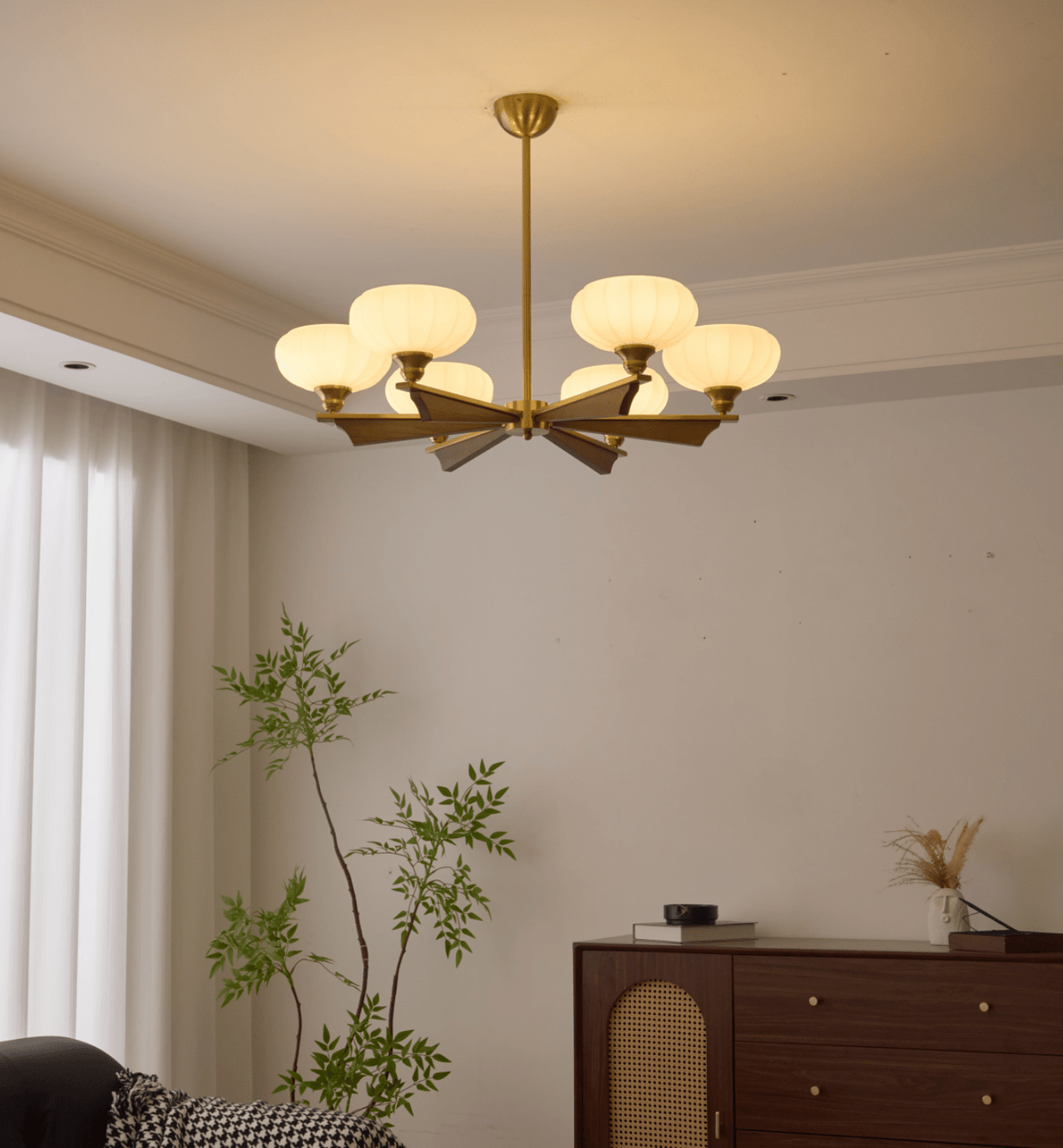 Elara Bloom Chandelier – Modern Brass & Glass Pendant Light