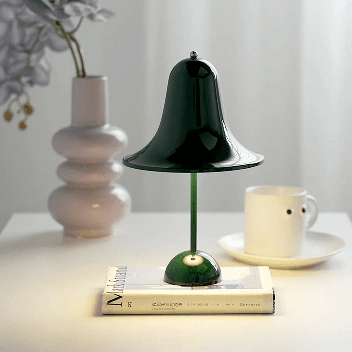 Pantop Bell Portable Table Lamp – Modern Metal LED Desk Lamp for Bedroom & Living Room