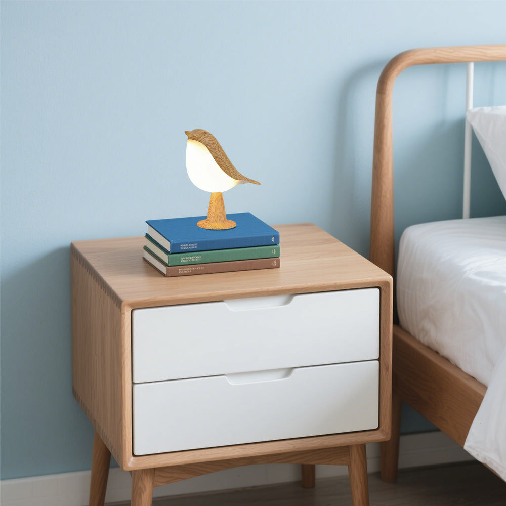 Chic Wooden Bird Table Lamp