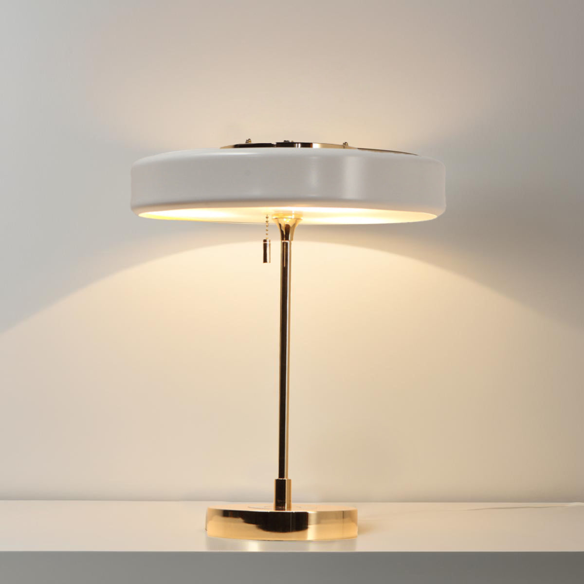 Nordic British Retro Creative Table Lamp