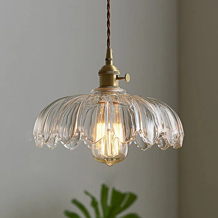 Chic Glass Flower Pendant Lamp