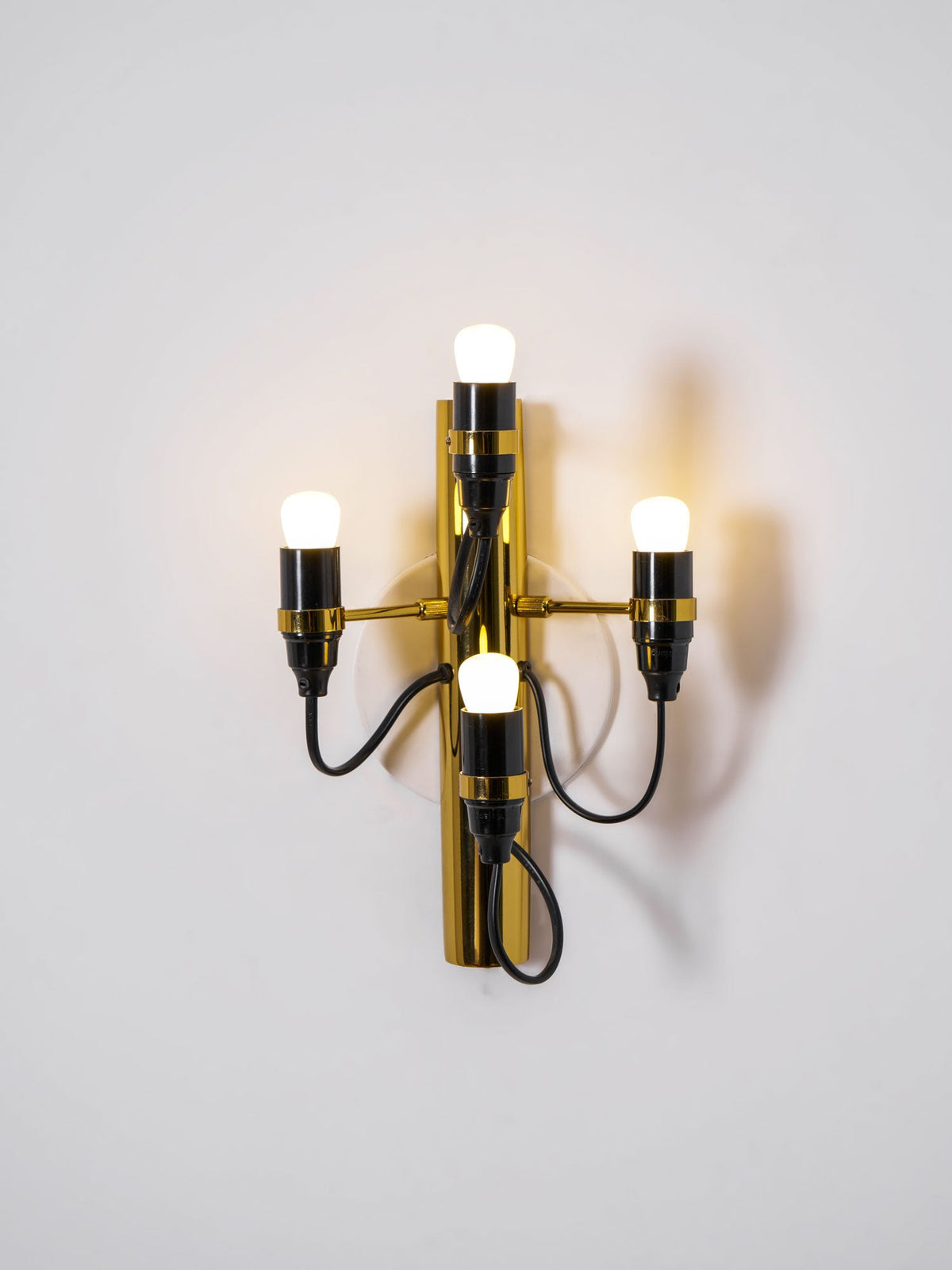 fruit-wall-lamp
