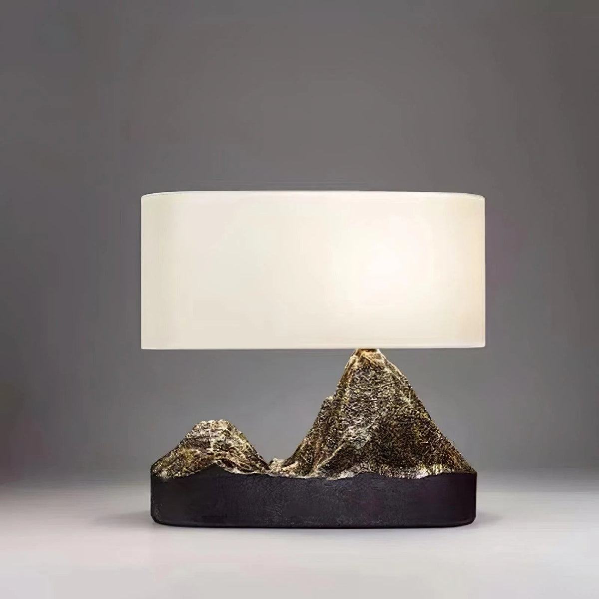 Horizon Table Lamp