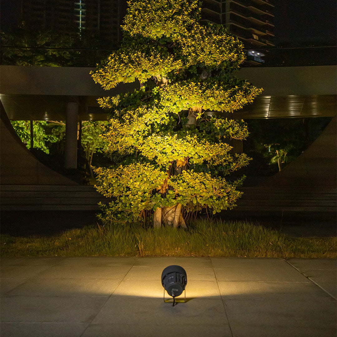 Minimalist Outdoor LED Spotlights with Adjustable Warm Light, IP65 Waterproof Aluminum
