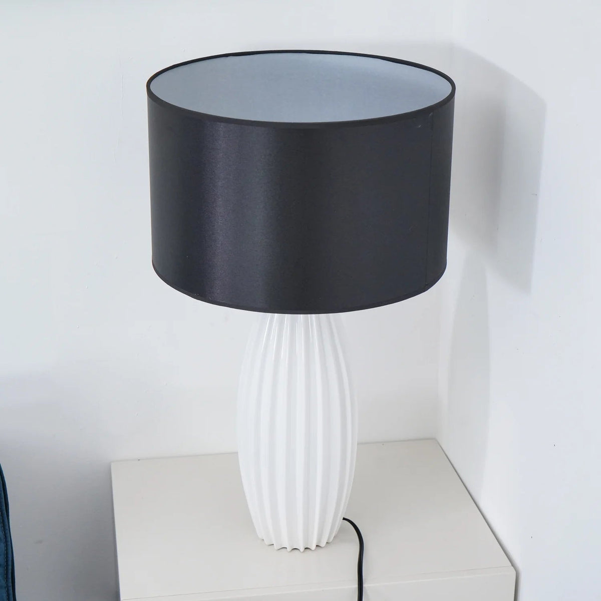 Luma Sphere Table Lamp
