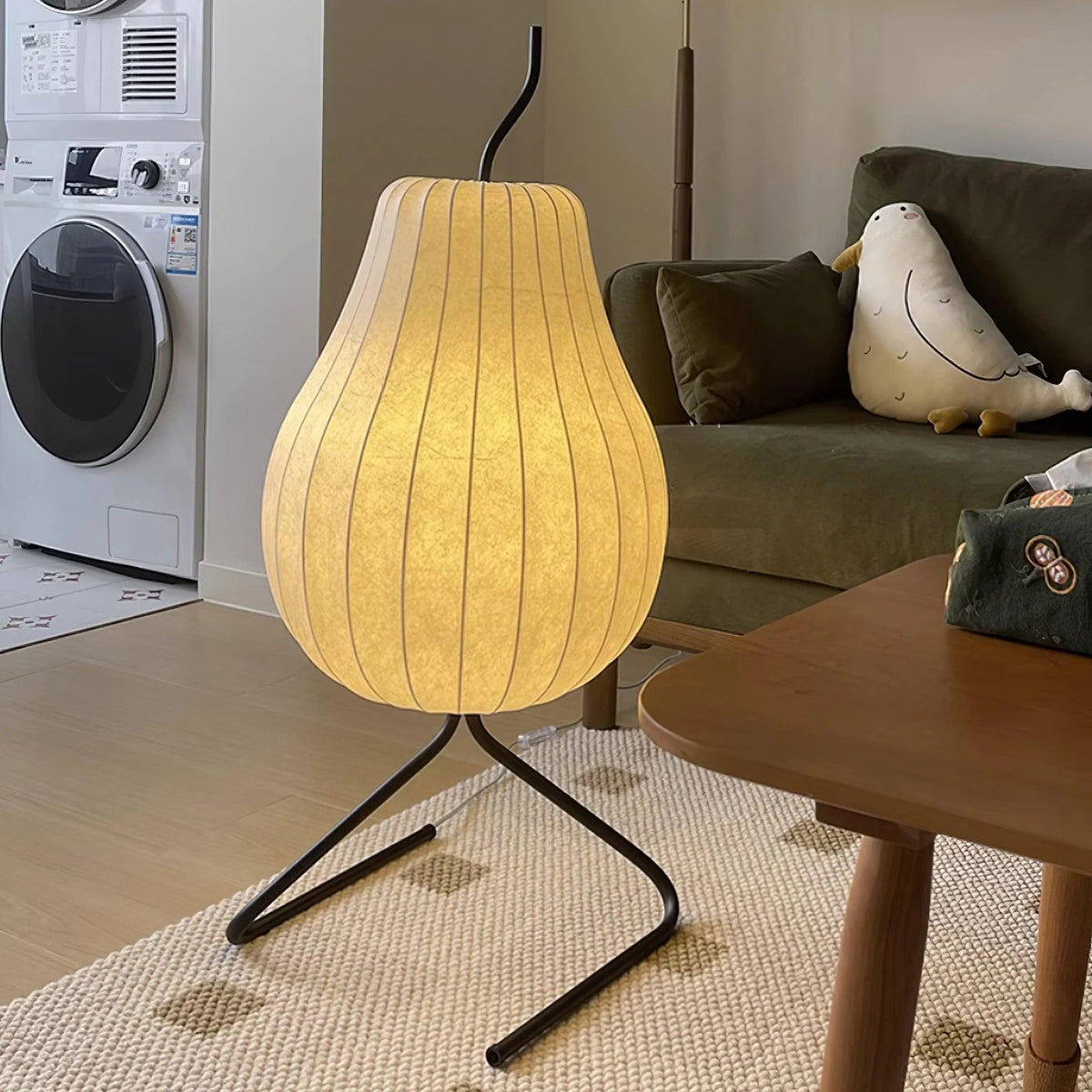 Japanese Cream Style Silk Pear Floor Lamp