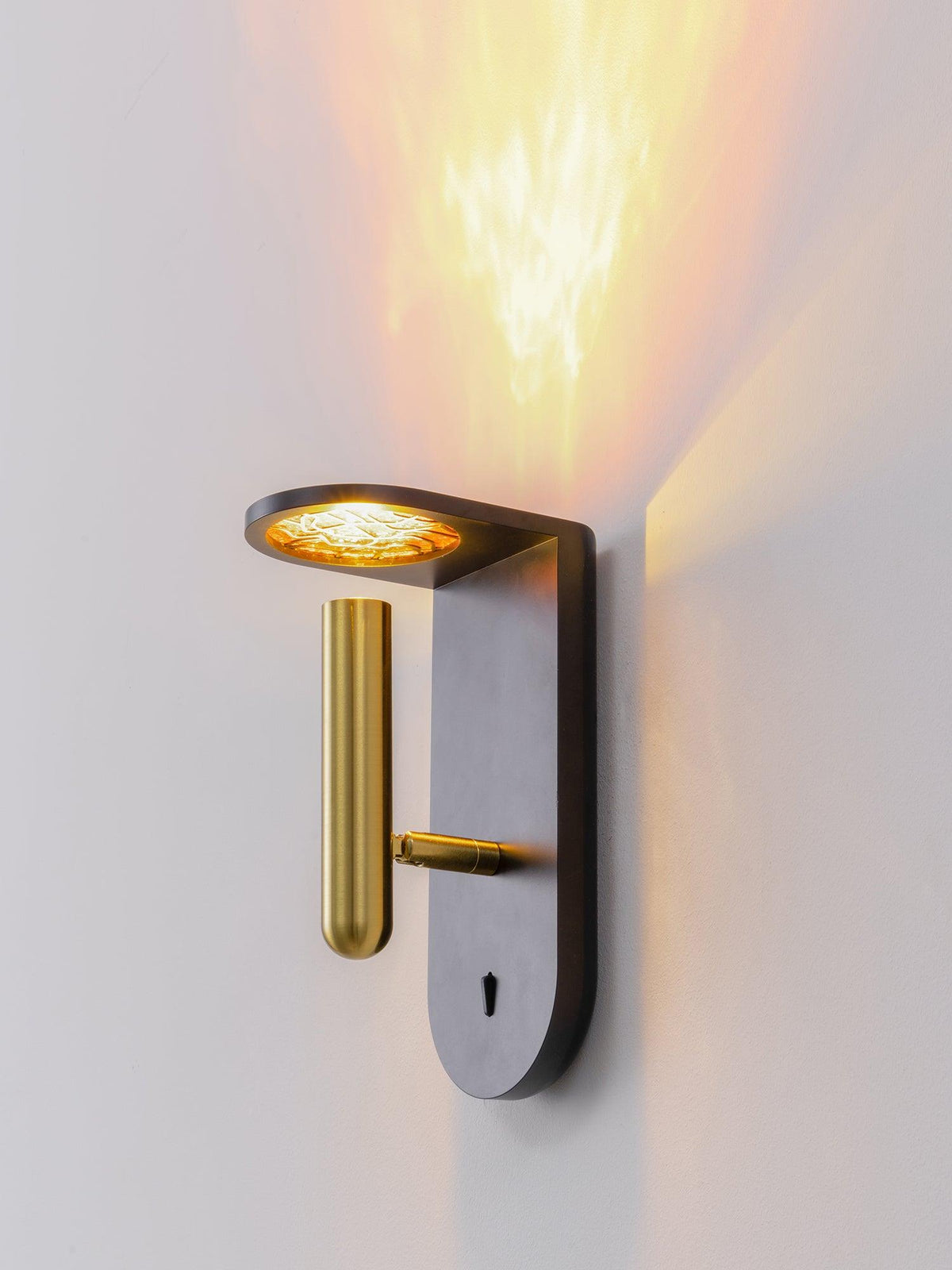 Nights Led Sconce