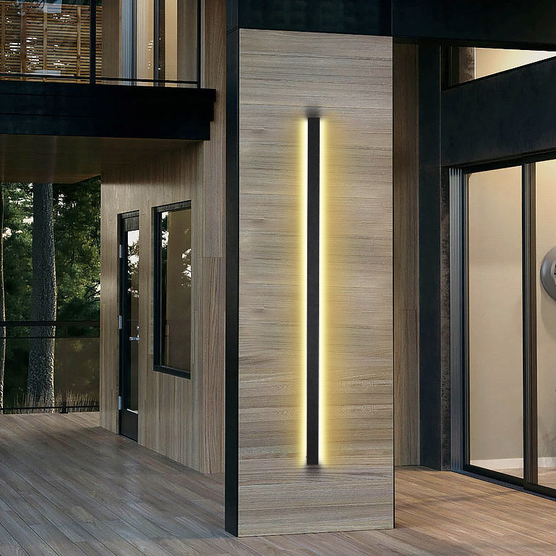 Modern Linear Outdoor Wall Light in Black, Dimmable LED