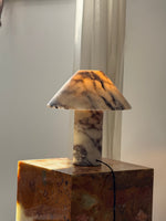 Marbelle Onyx Table Lamp – Hand-Carved Natural Stone Bedside Light