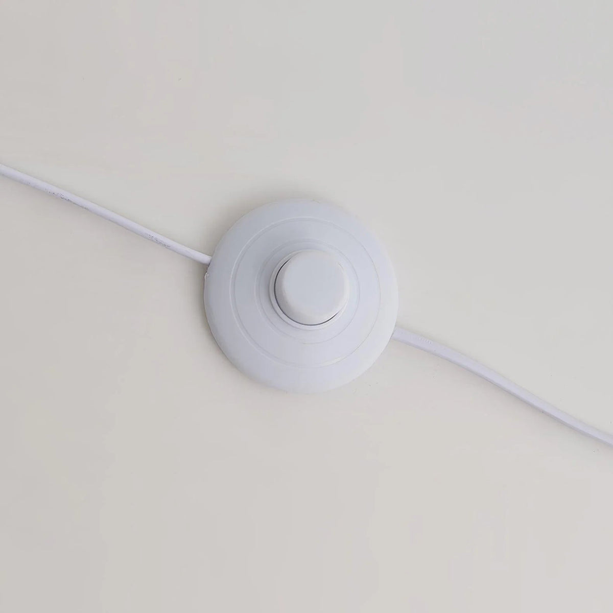 Minimalist Creative Flower Bud Cream Style Floor Lamp